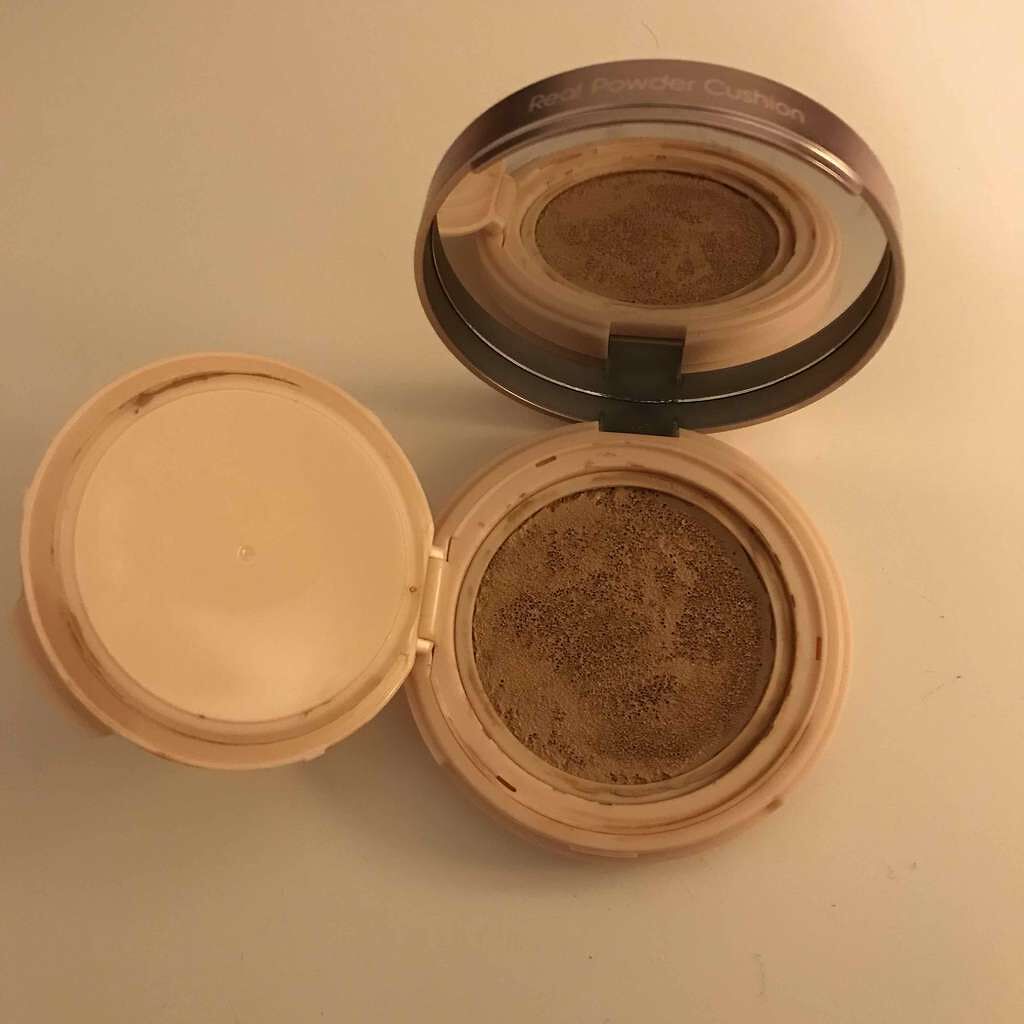 リアルパウダー クッション SPF50+/PA+++/ETUDE/クッションファンデーションを使ったクチコミ(3枚目)
