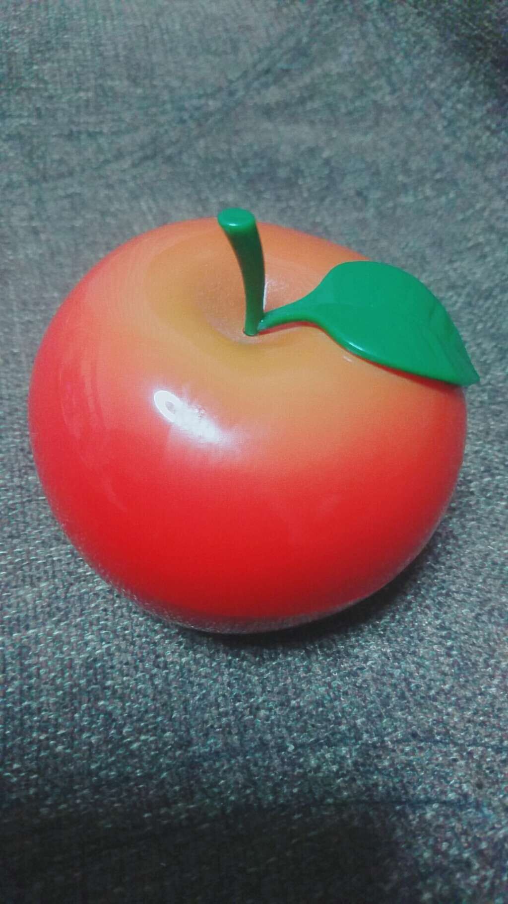 TONYMOLYフルーツリップバームシリーズ/TONYMOLY/リップバームを使ったクチコミ（1枚目）