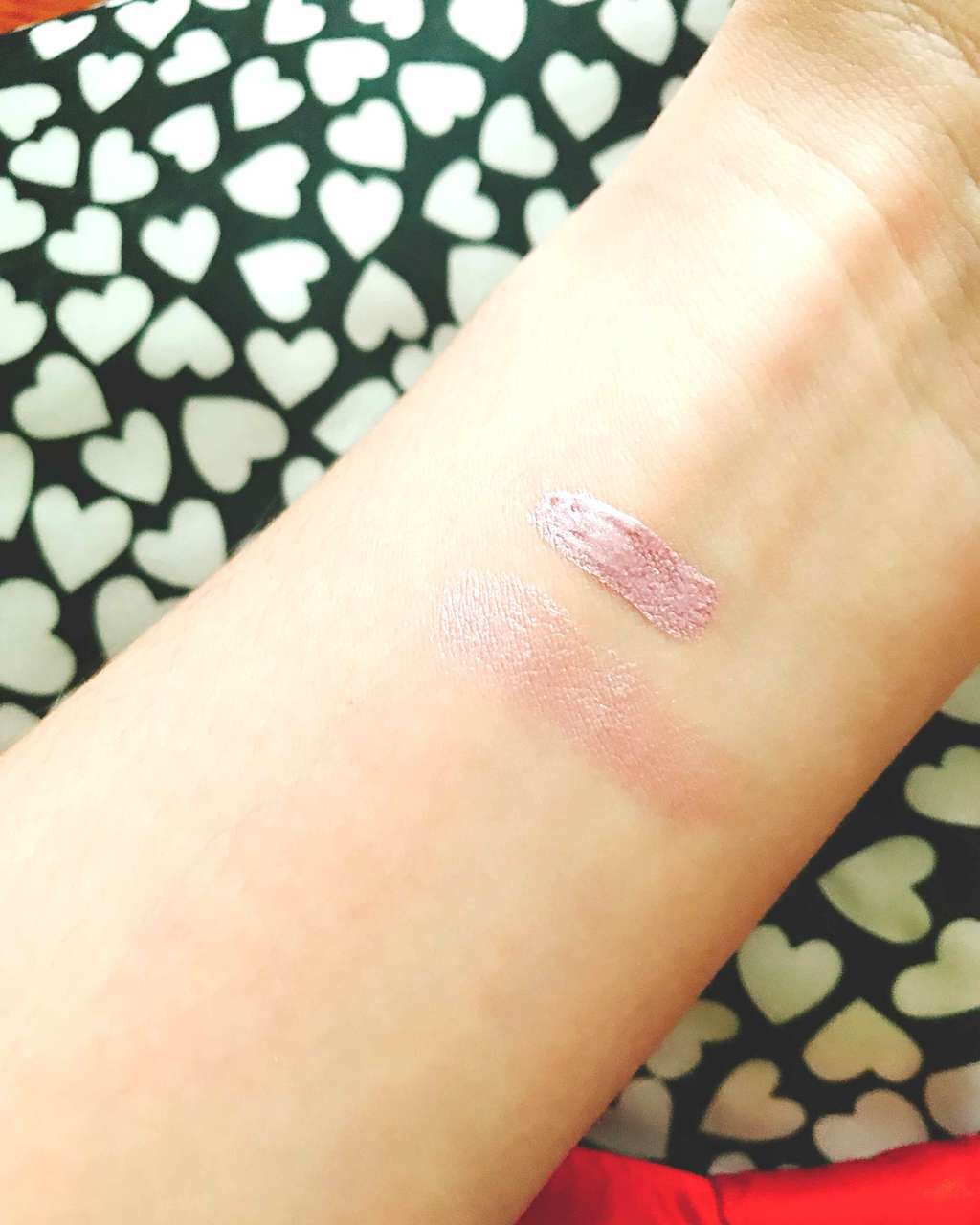 スパークリングアイグロス/スウィーツ スウィーツ/リキッドアイシャドウを使ったクチコミ(2枚目)