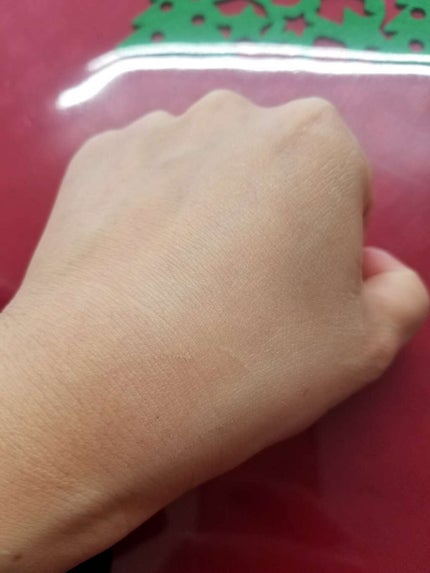 ラ プードル オートニュアンス/Elégance/プレストパウダーを使ったクチコミ(4枚目)