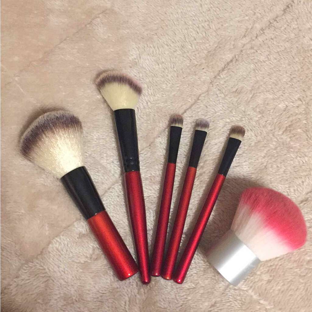 春姫 カブキフェイスブラシ/DAISO/メイクブラシを使ったクチコミ（1枚目）