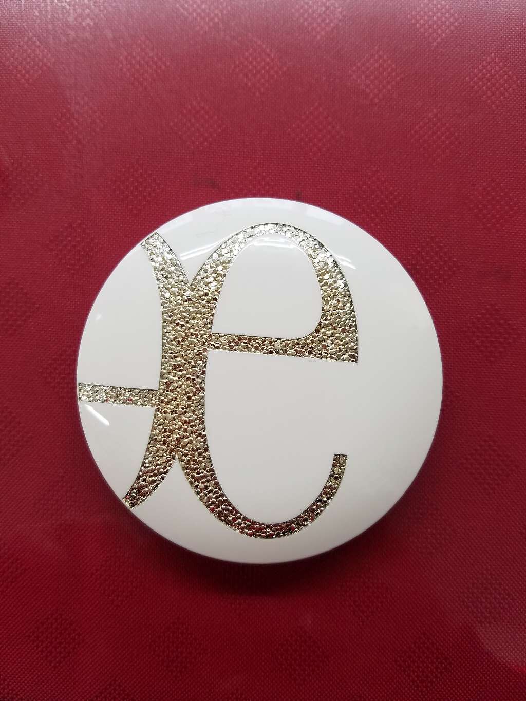 ラ プードル オートニュアンス/Elégance/プレストパウダーを使ったクチコミ(1枚目)