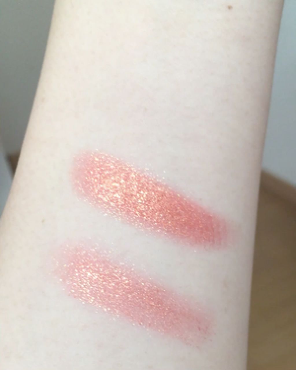 モノアイズ アイシャドウ/ARITAUM/単色アイシャドウを使ったクチコミ（2枚目）