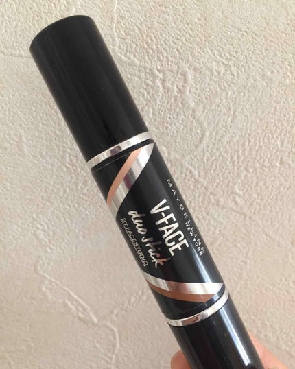 フェイスステュディオ Vフェイス デュオスティック 02 ミディアム/MAYBELLINE NEW YORK/ジェル・クリームチークを使ったクチコミ(1枚目)