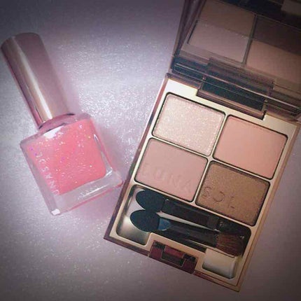 スキンモデリングアイズ/LUNASOL/アイシャドウパレットを使ったクチコミ(1枚目)