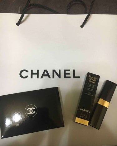 ルージュ ココ シャイン 128 ヌワール モデルヌ/CHANEL/口紅を使ったクチコミ（1枚目）