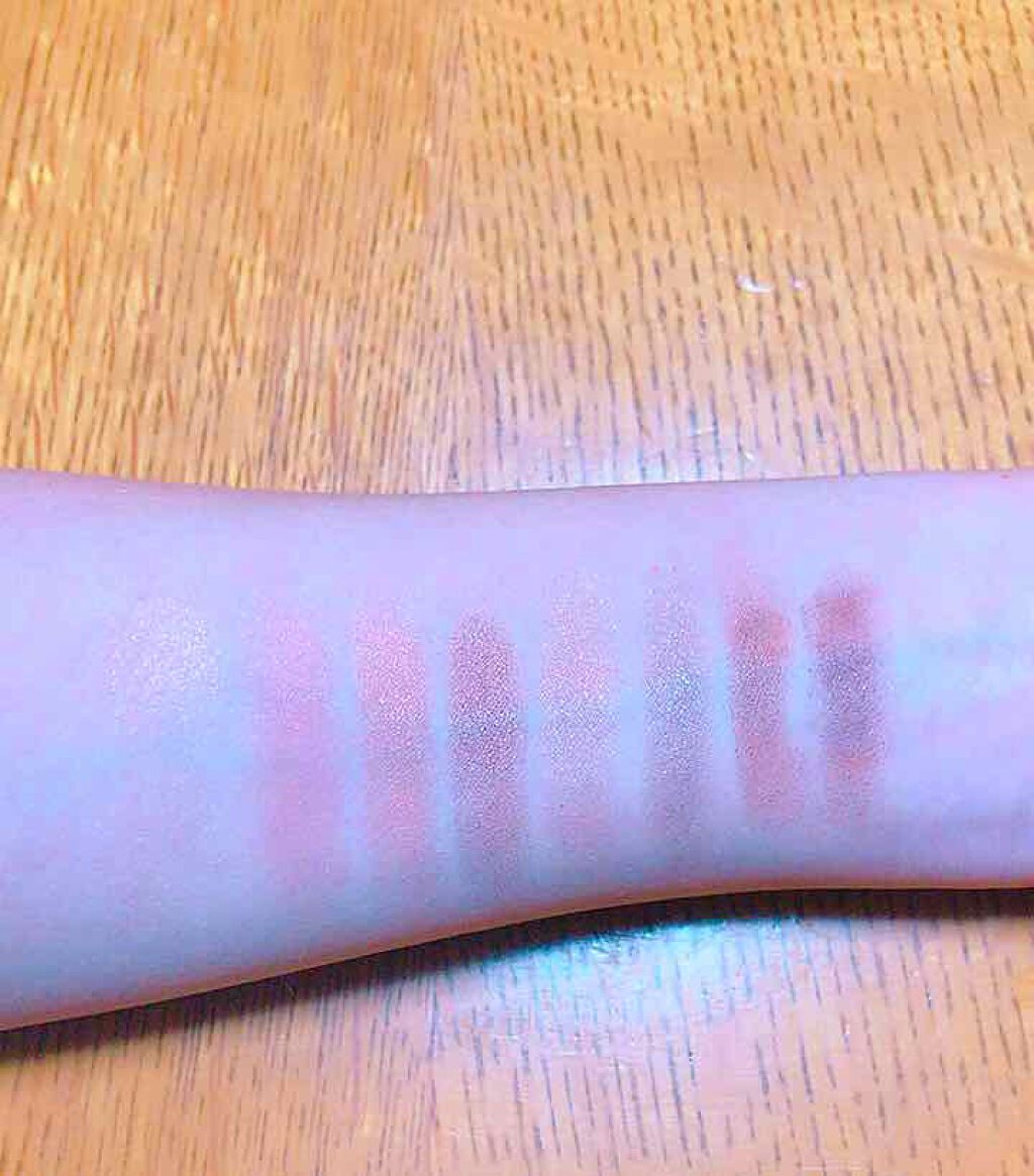 グラマラスヌード アイパレット (クリスマスコフレ 2017)/Visée/メイクアップキットを使ったクチコミ(2枚目)