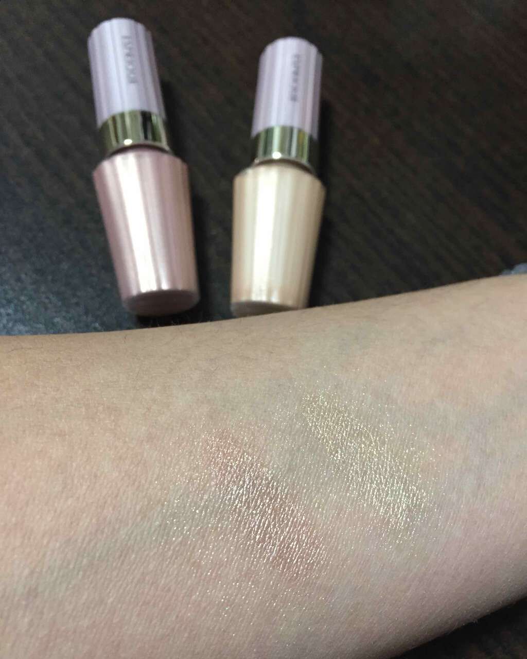 グロウ アイヴェール/ESPRIQUE/リキッドアイシャドウを使ったクチコミ(3枚目)