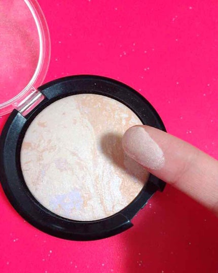 リシェ イルミネート パウダー/Visée/プレストパウダーを使ったクチコミ(2枚目)