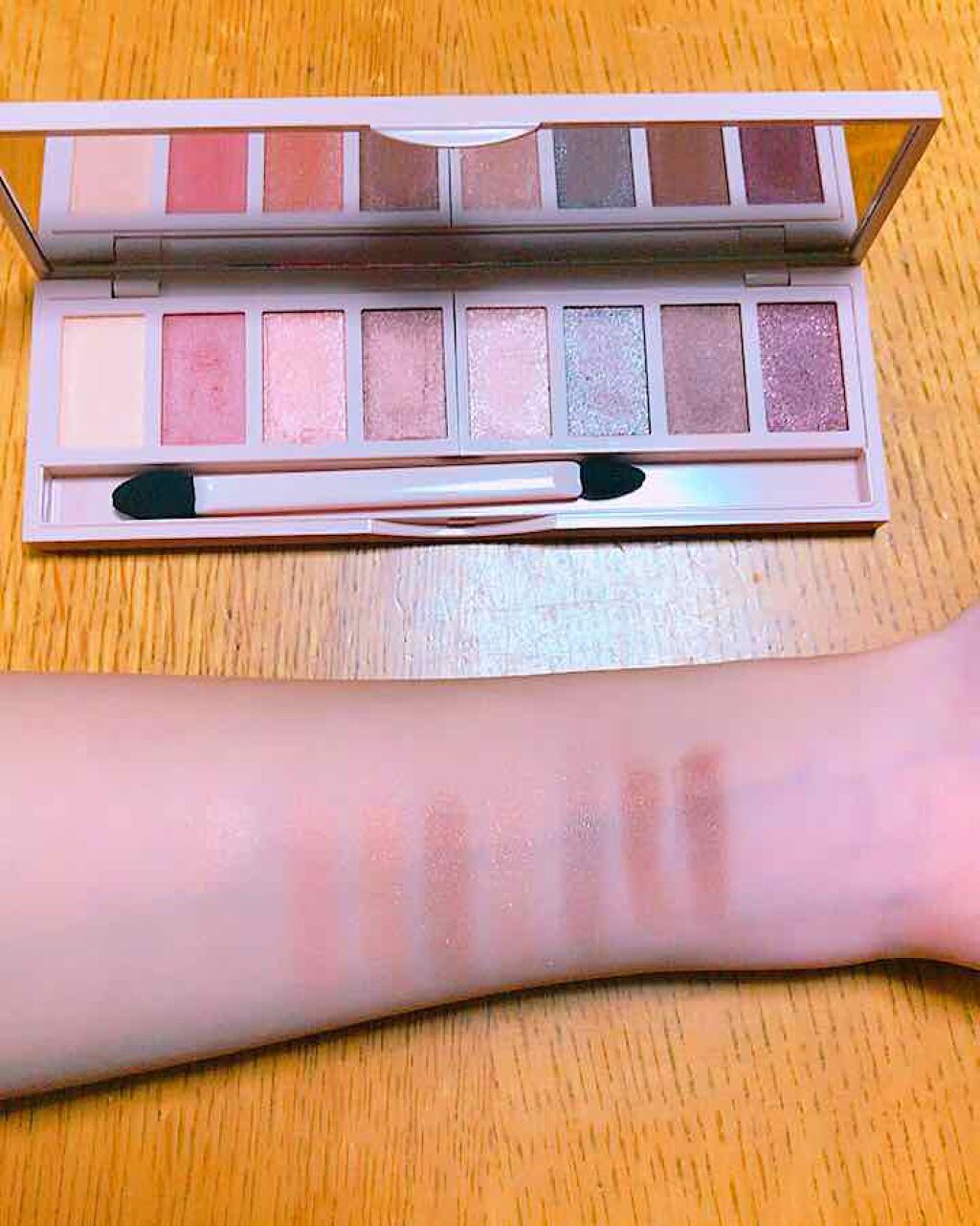 グラマラスヌード アイパレット (クリスマスコフレ 2017)/Visée/メイクアップキットを使ったクチコミ(1枚目)