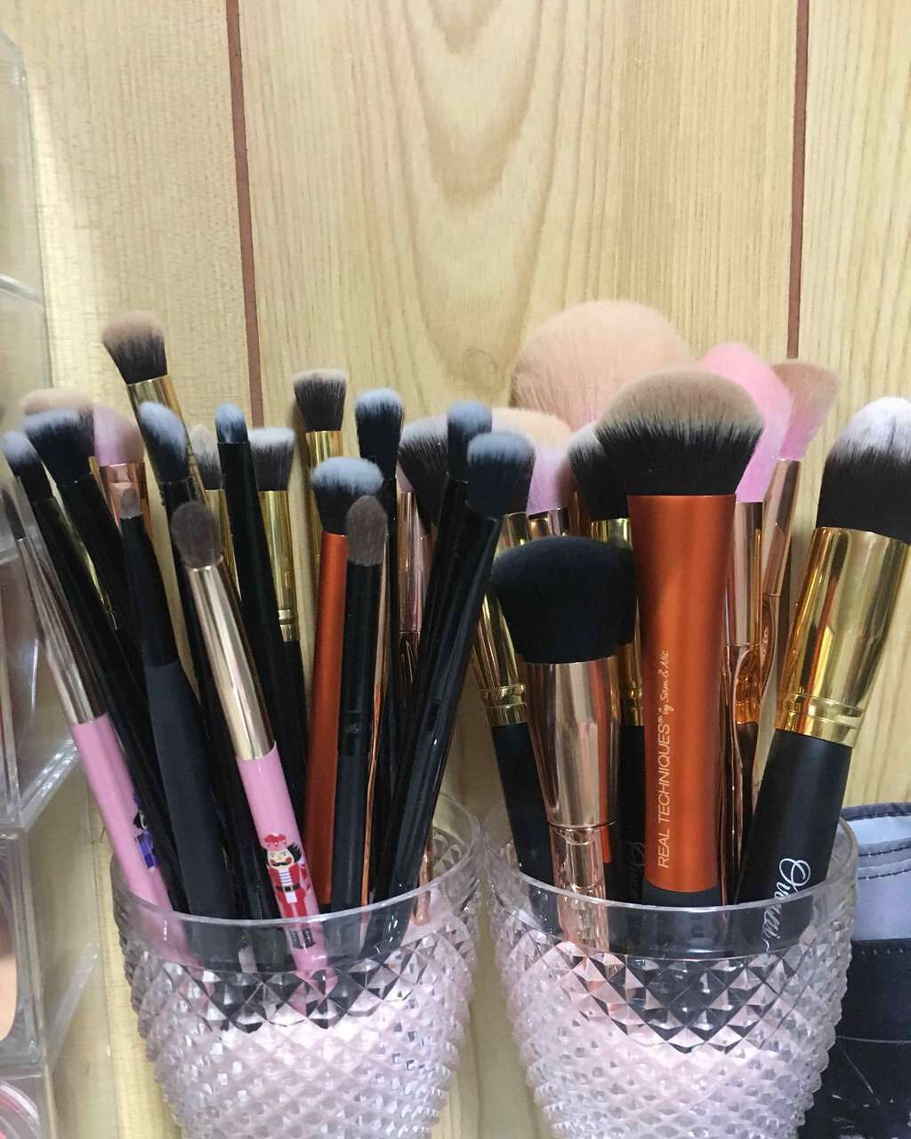 あゆーろ on LIPS 「こんばんは😊今回はメイクブラシの紹介です♡私…使いこなせないの..」(3枚目)