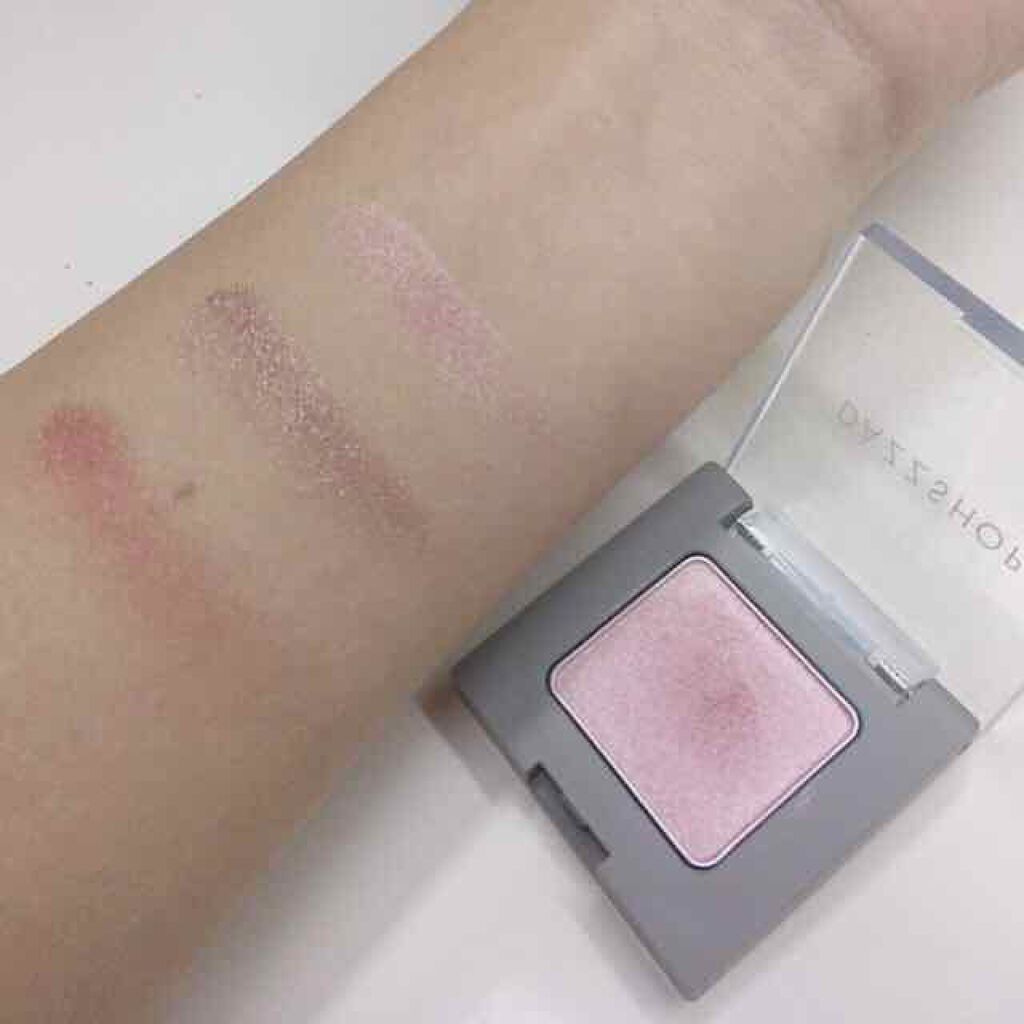 ヴィセ アヴァン シングルアイカラー/Visée/単色アイシャドウを使ったクチコミ(2枚目)