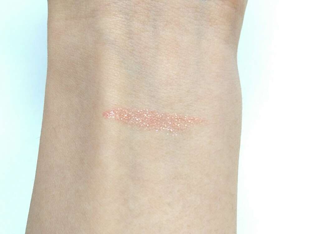 ウォーター シャイニー ダイヤモンドダイヤ/MAYBELLINE NEW YORK/口紅を使ったクチコミ(2枚目)