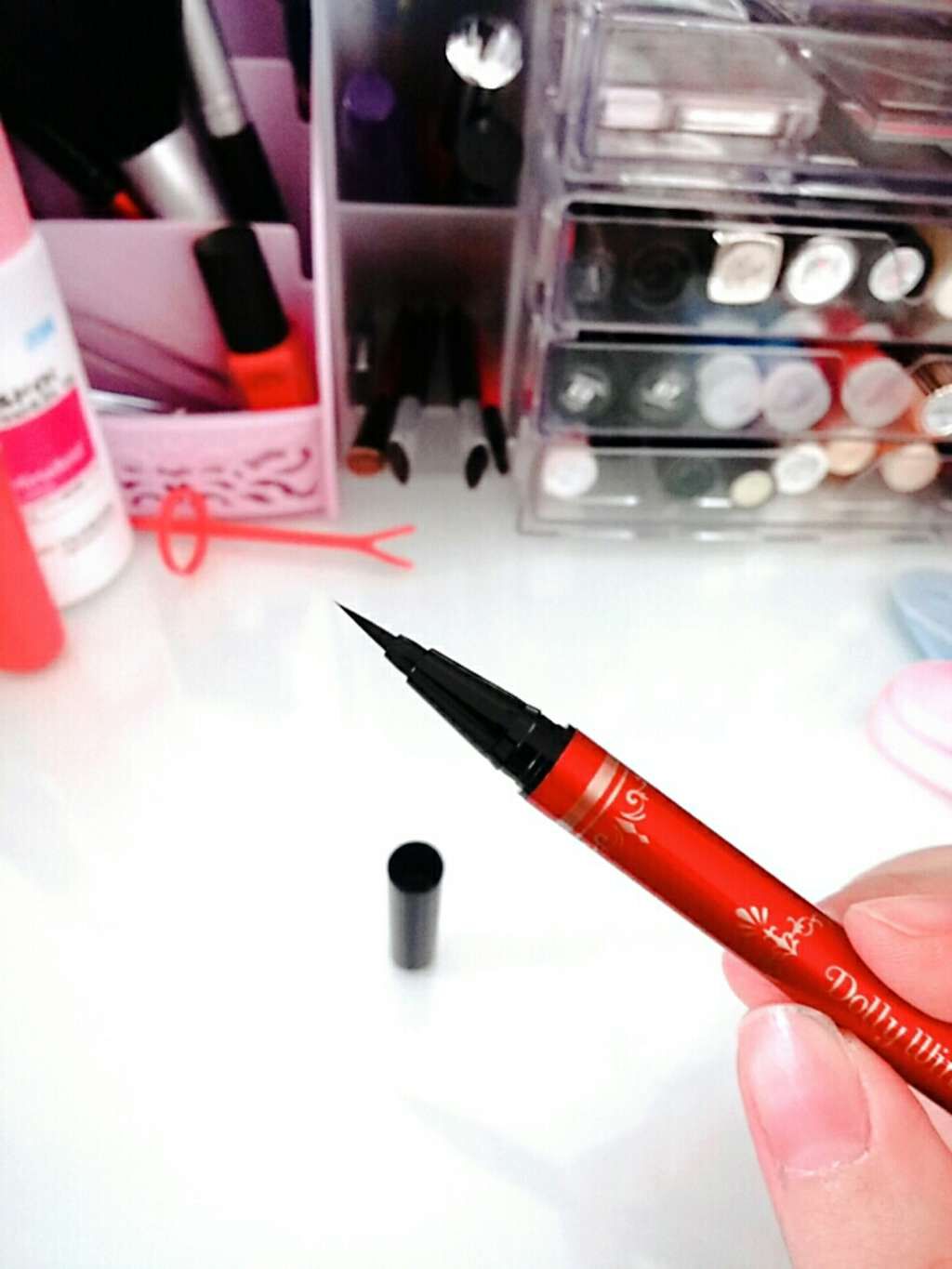 リキッドアイライナー ウォータープルーフ スーパーブラック/ドーリーウインク/リキッドアイライナーを使ったクチコミ(2枚目)