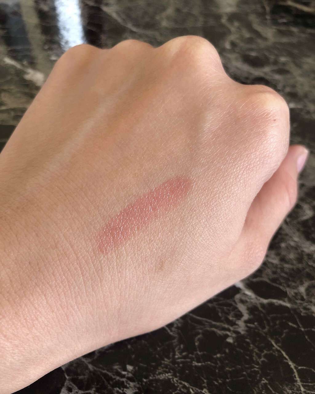 ラスティンググロスリップ/CEZANNE/口紅を使ったクチコミ(3枚目)