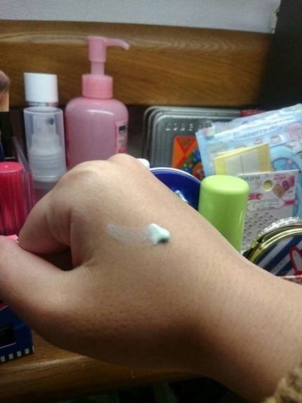 メイクアップベースS(グリーン)/media/化粧下地を使ったクチコミ(2枚目)