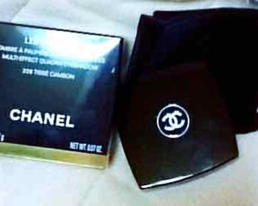 CHANEL👁LES キャトルオンブル
ラメも入っていて
全色使える＆発色も◎
CHANELのアイシャドウは
粉飛びもしないし
発色も持続します
（個人的にです☺︎）