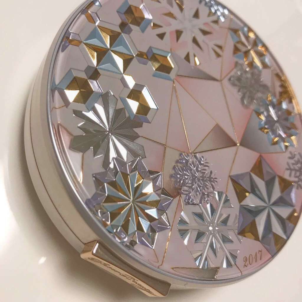 スノービューティー ホワイトニング フェースパウダー 2017/スノービューティー/プレストパウダーを使ったクチコミ（1枚目）