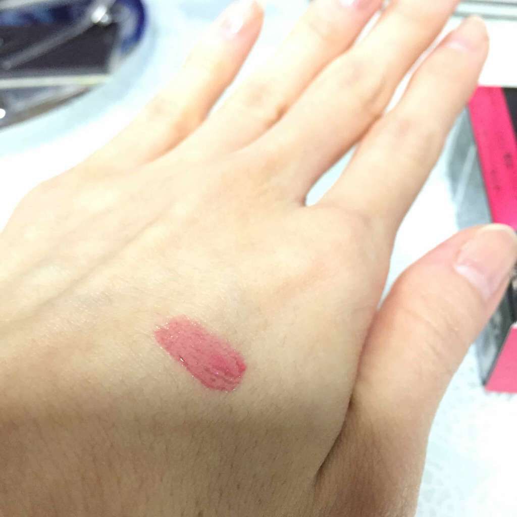 エッセンスジェルルージュ/マキアージュ/リップグロスを使ったクチコミ(2枚目)