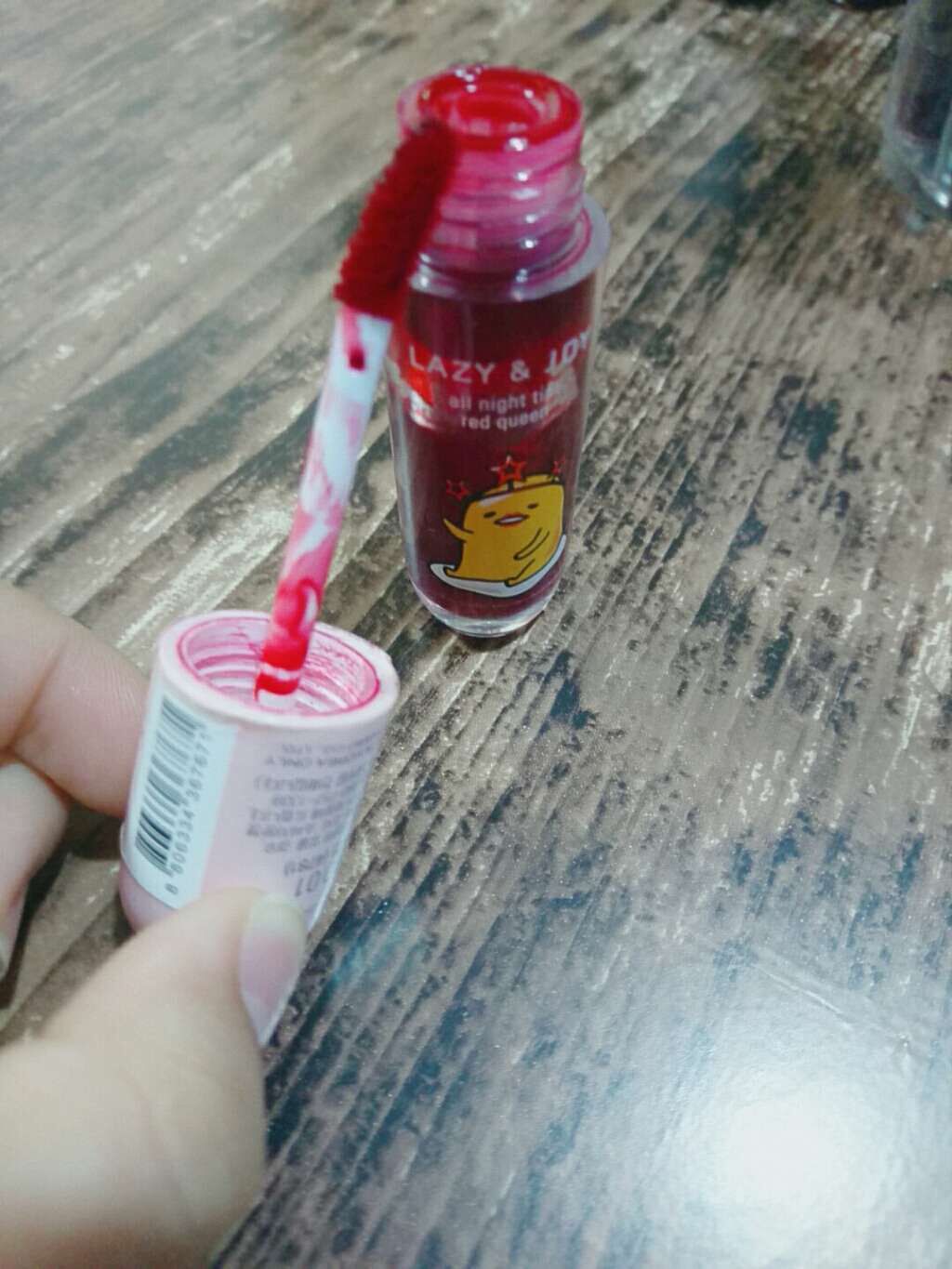 LAZY&JOY オールナイトティント ぐでたまエディション/HOLIKA HOLIKA/リップグロスを使ったクチコミ（2枚目）