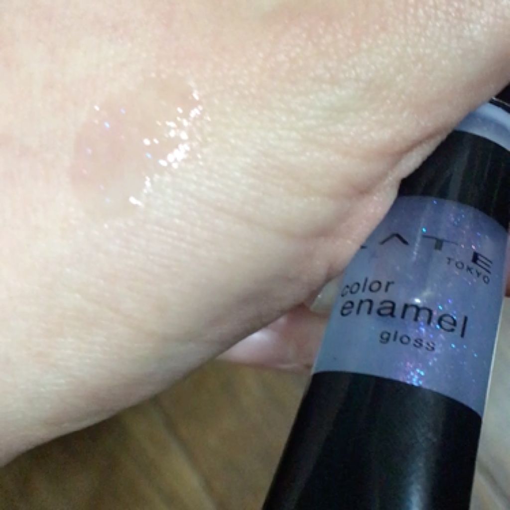 カラーエナメルグロス/KATE/リップグロスを使ったクチコミ（1枚目）