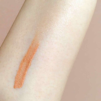 ウイスパーグロスフォーアイ/THREE/リキッドアイシャドウを使ったクチコミ(2枚目)