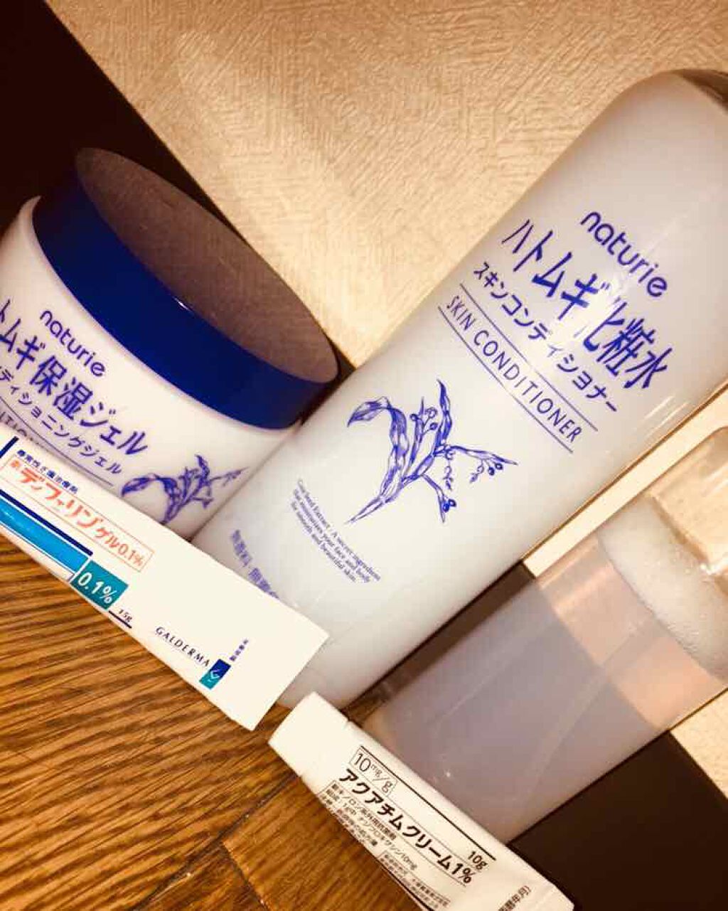 SHIORI on LIPS 「前回の続きで、今回は、普段のニキビケアです!私は、皮膚科に通っ..」(1枚目)