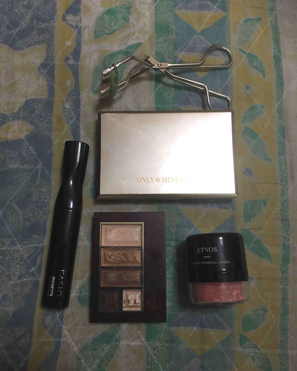 ポンポンミネラルチーク/エトヴォス/パウダーチークを使ったクチコミ（1枚目）