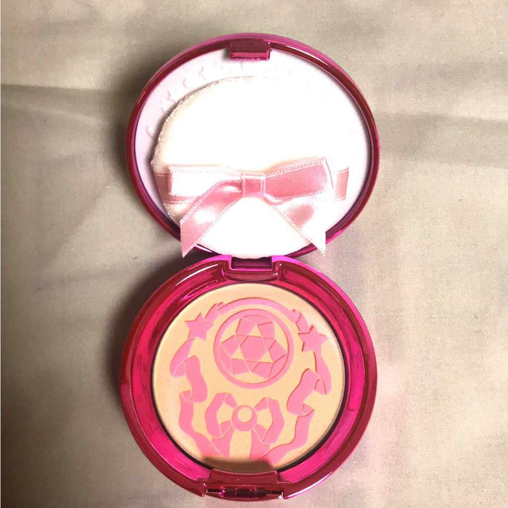 パウダーコンパクト/セーラームーンコスメ/プレストパウダーを使ったクチコミ(3枚目)