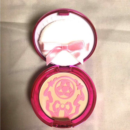 パウダーコンパクト/セーラームーンコスメ/プレストパウダーを使ったクチコミ(3枚目)