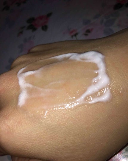 マシュマロケア ボディムース シルキーフラワー/ニベア/ボディローションを使ったクチコミ(3枚目)