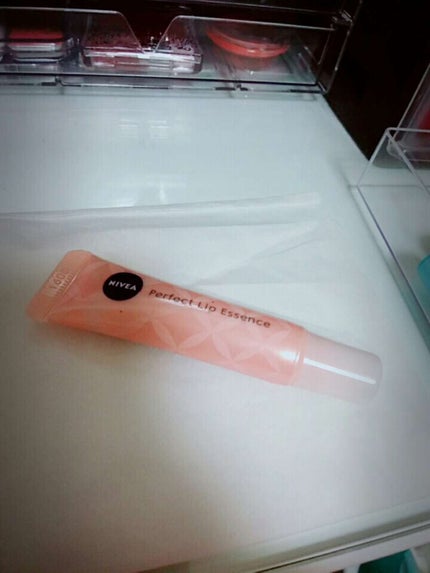 ナチュラルカラーリップ パーフェクトエッセンス/ニベア/リップケアを使ったクチコミ(1枚目)