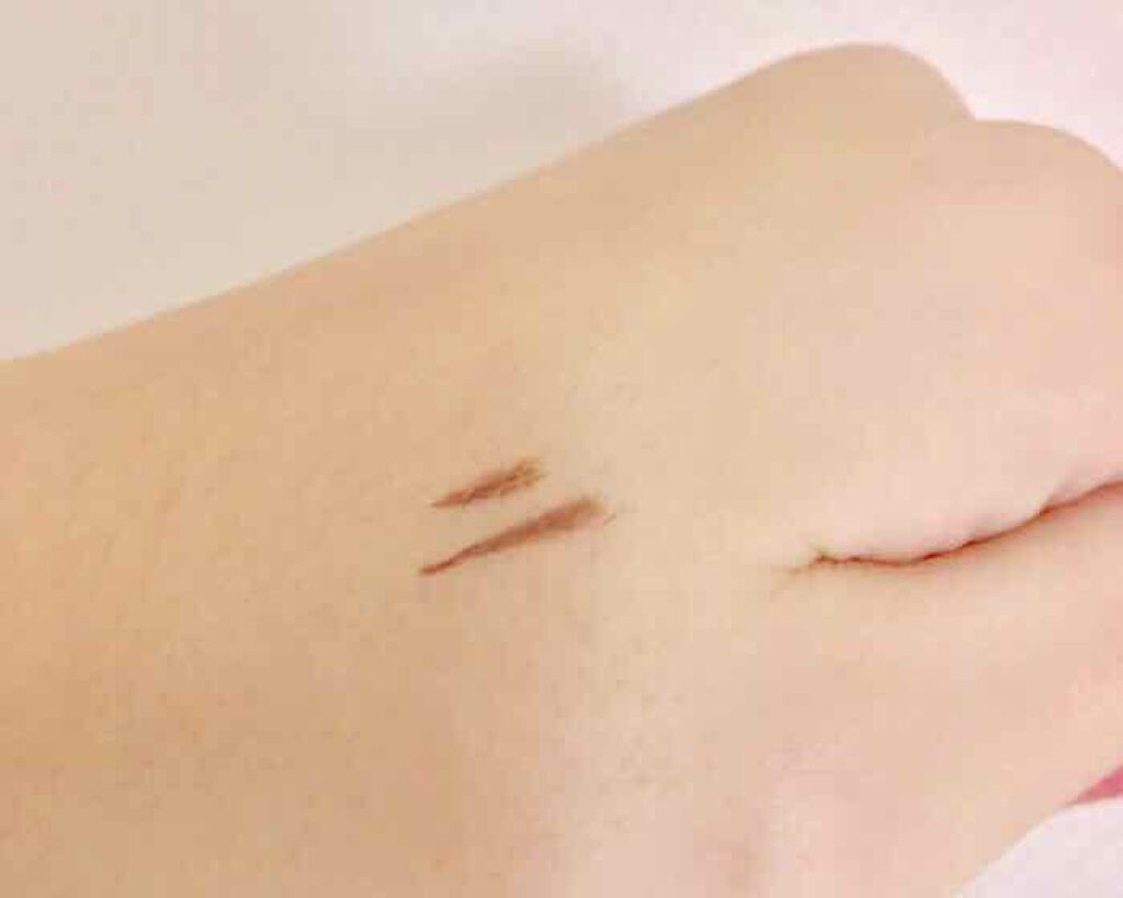 スーパーキープ リキッドライナー/インテグレート/リキッドアイライナーを使ったクチコミ(3枚目)