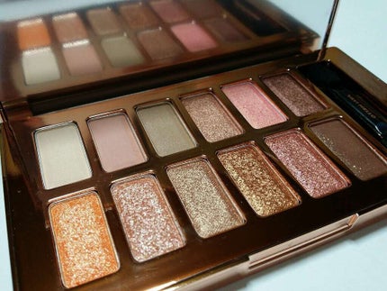 バレンタインボックス/VAVI MELLO/アイシャドウパレットを使ったクチコミ(1枚目)