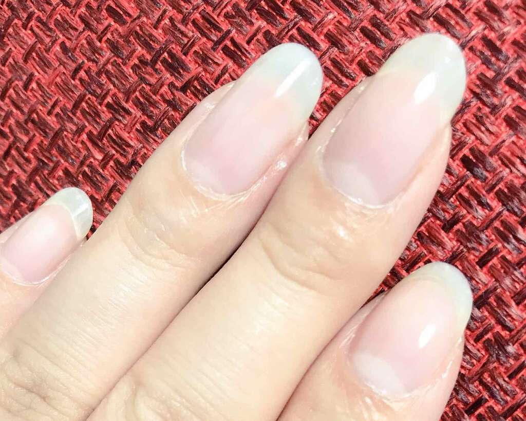 エスポールネイルポリッシュD/エスポルール/マニキュアを使ったクチコミ（2枚目）