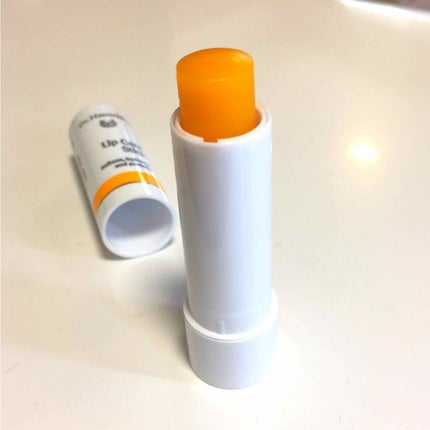 リップケアスティック/ドクターハウシュカ /リップクリームを使ったクチコミ(2枚目)