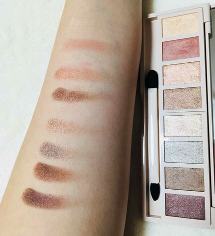 グラマラスヌード アイパレット (クリスマスコフレ 2017)/Visée/メイクアップキットを使ったクチコミ(3枚目)