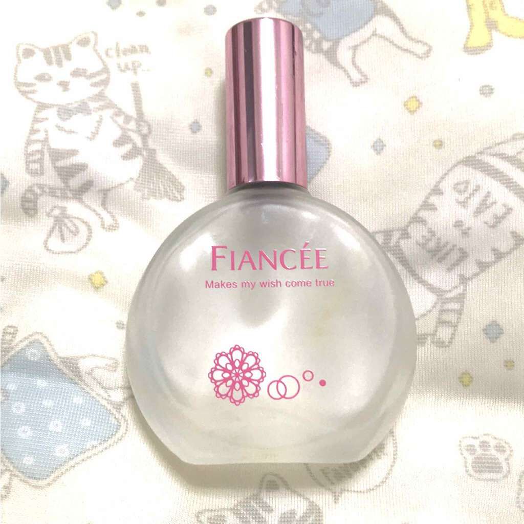 パルファンドトワレ ピュアシャンプーの香り/フィアンセ/香水(レディース)を使ったクチコミ(1枚目)