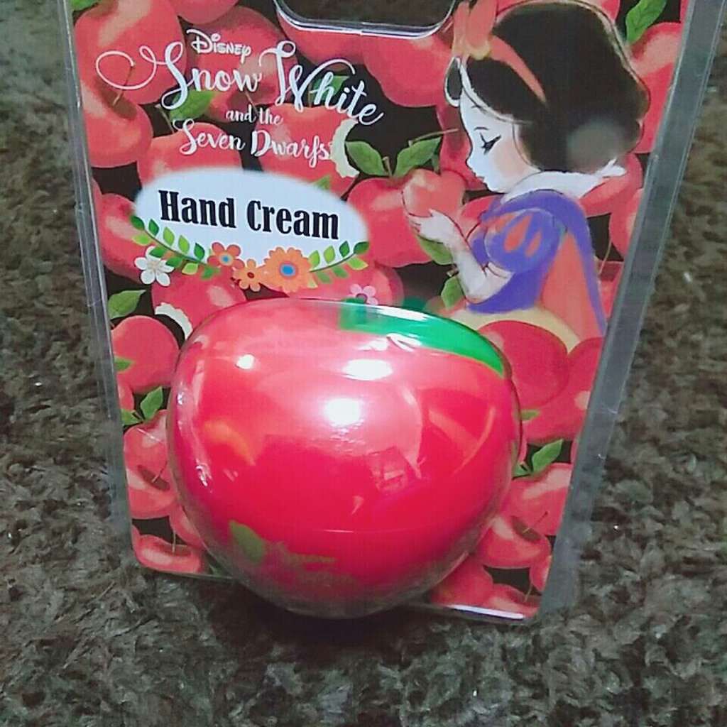 ハンドクリーム /ディズニーストア/ハンドクリームを使ったクチコミ(2枚目)