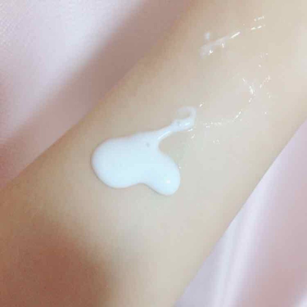 ハトムギ ボディローション/麗白/ボディローションを使ったクチコミ(2枚目)