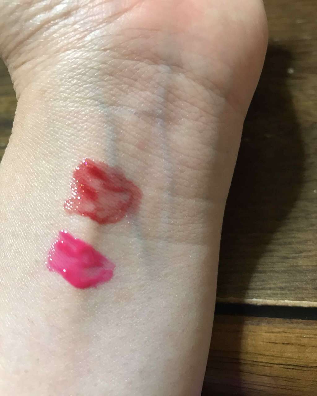 りんご飴 on LIPS 「レ・メルヴェーユズラデュレのクリスマス限定コスメのリップグロス..」(4枚目)