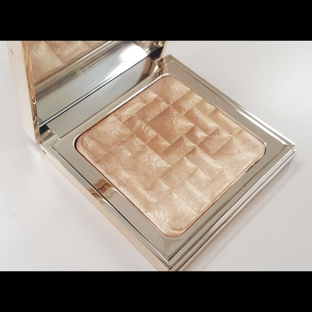 ハイライティング パウダー/BOBBI BROWN/パウダーハイライトを使ったクチコミ(1枚目)