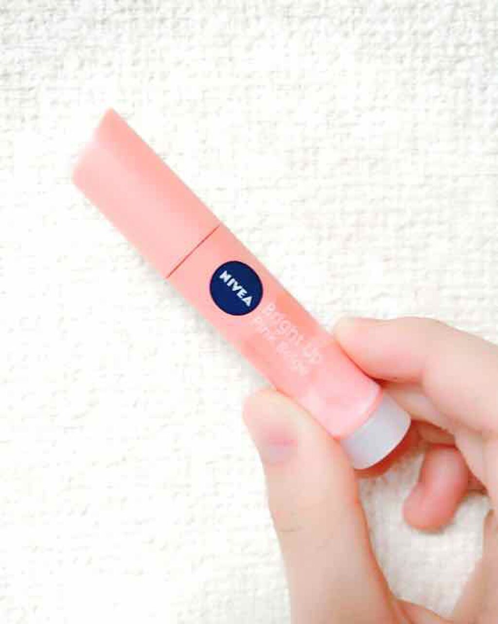 モイストピュアカラーリップ/ニベア/リップクリームを使ったクチコミ(1枚目)