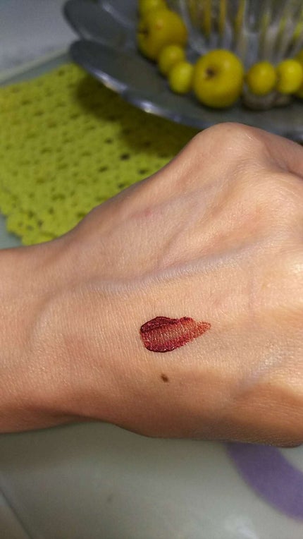 キャンドゥ スターライトアイグロスのクチコミ「リキッドアイシャドウ購入♪♪(●^∀^●)♪♪
これで100円はやはり素晴らしすぎます!
カ.....」(3枚目)