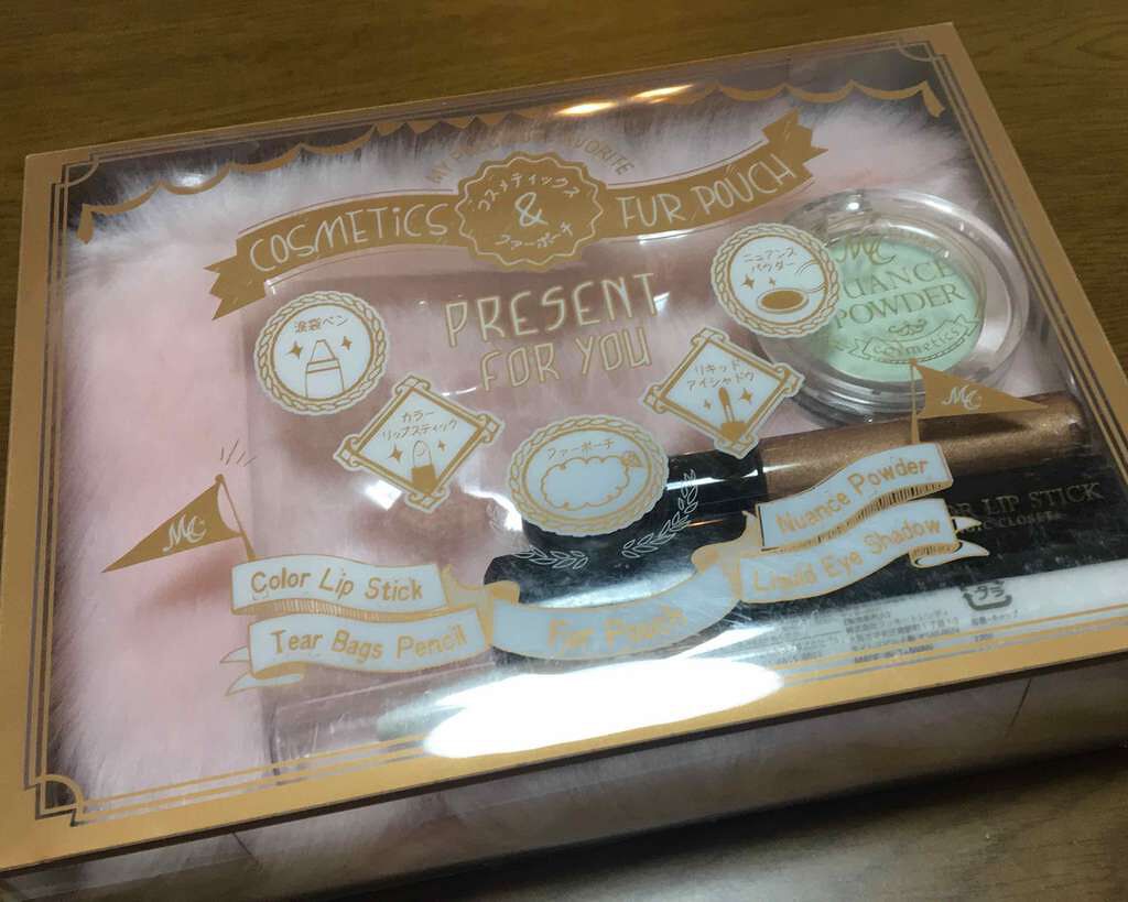 クリスマス限定コフレ/3COINS/メイクアップキットを使ったクチコミ（1枚目）