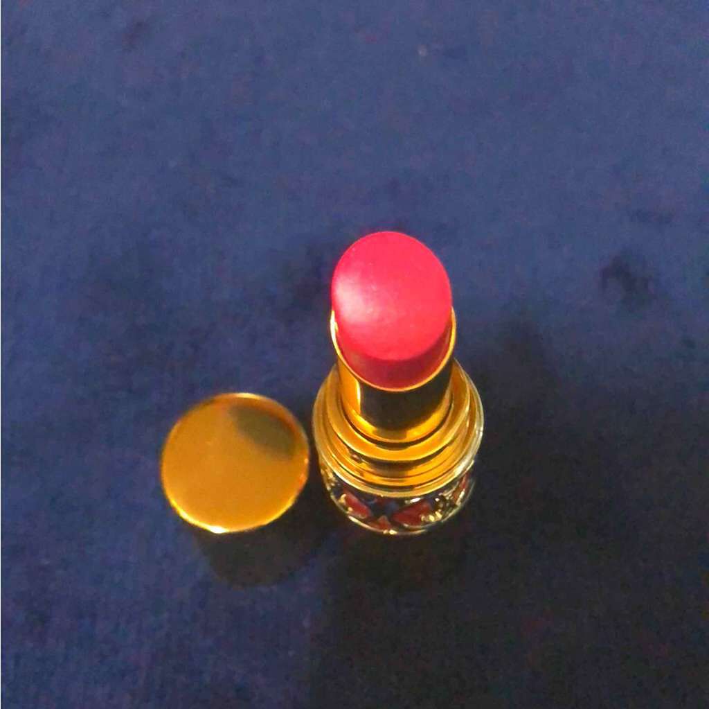 ルージュ ヴォリュプテ シャイン/YVES SAINT LAURENT BEAUTE/口紅を使ったクチコミ(2枚目)