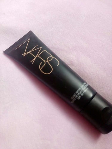 ベルベットマットスキンティント SPF30／PA+++/NARS/リキッドファンデーションを使ったクチコミ（1枚目）