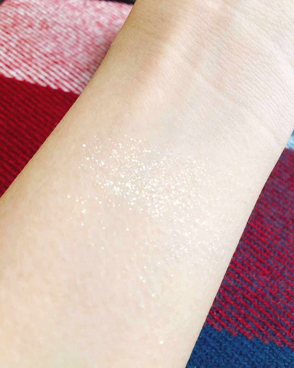 プリズム パウダーアイカラー/リンメル ロンドン/単色アイシャドウを使ったクチコミ(3枚目)