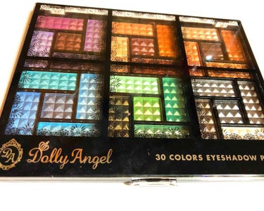 30COLORSEYESHADOWPALETTE/Dolly Angel/パウダーアイシャドウを使ったクチコミ（1枚目）