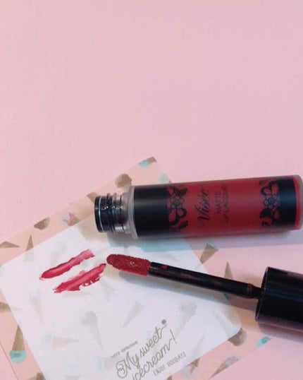 マットリップラッカー/Visée/口紅を使ったクチコミ(2枚目)